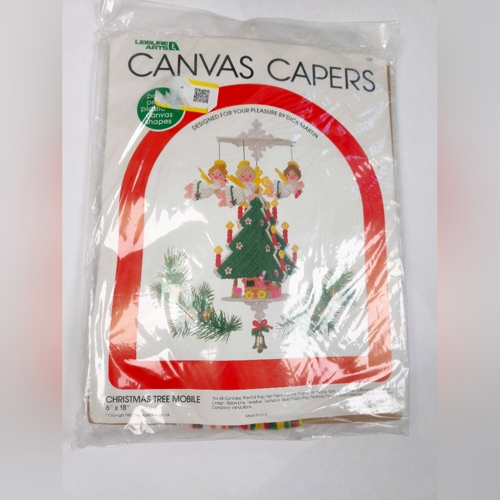 Canvas Capers Vintage Leisure Arts Christmas Tree Mobile 6" X 18" Angels & Train